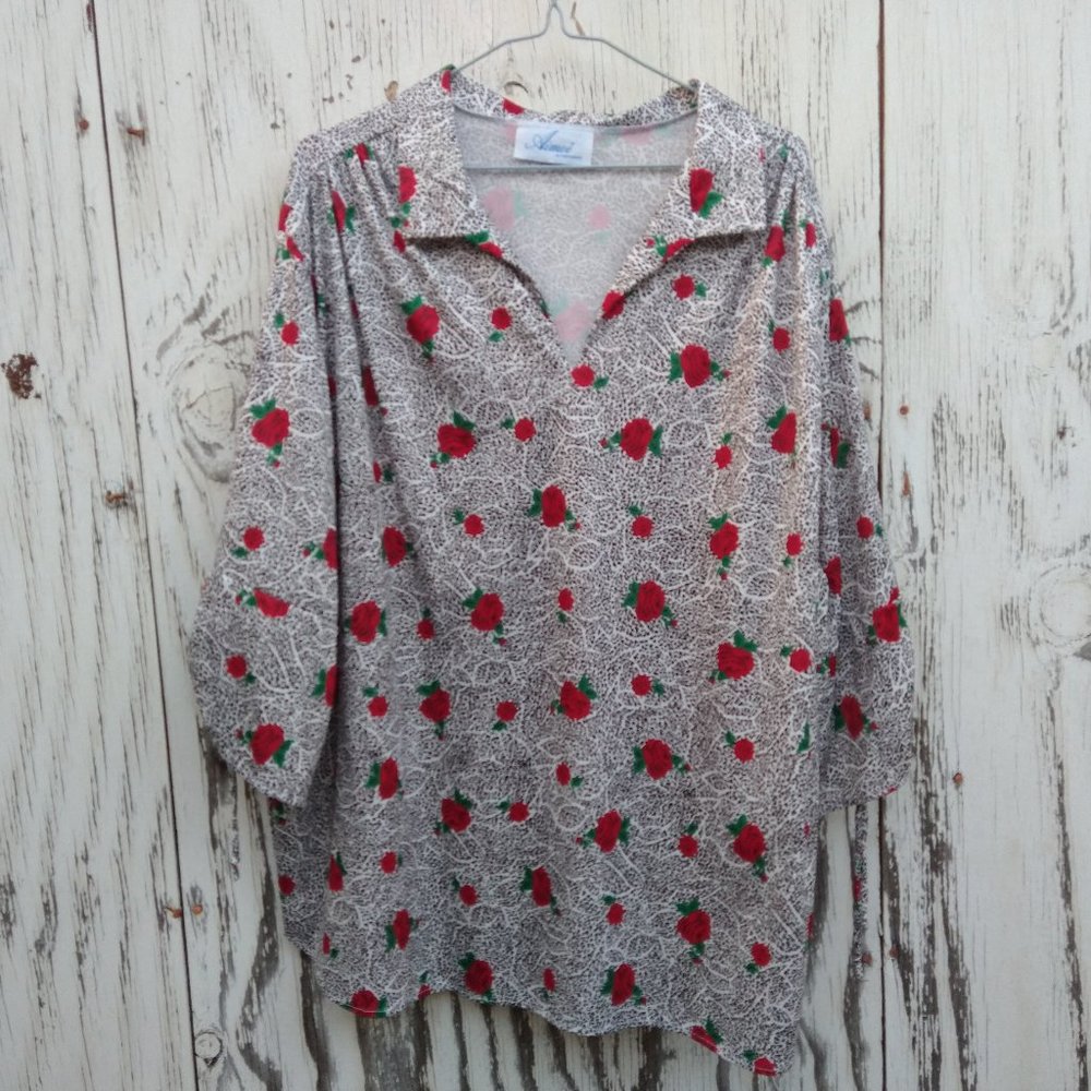 Vintage Aimee Black, White and Red Rose Top - 20W